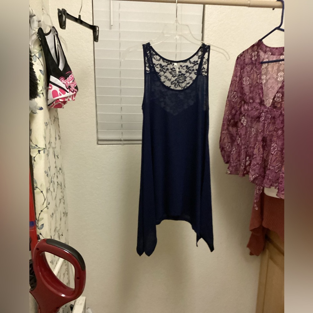Navy top